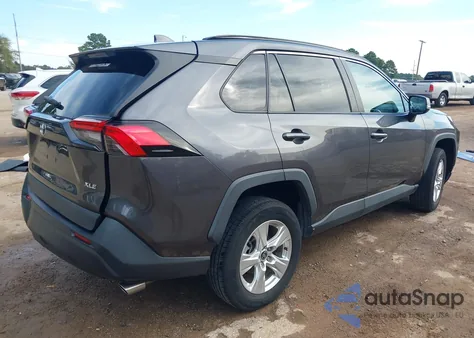 2021 Toyota Rav4 Xle из США, поврежденный, VIN 2T3W1RFV2MW134220